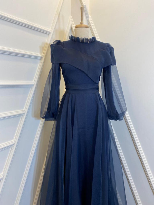 CROWN Abendkleid